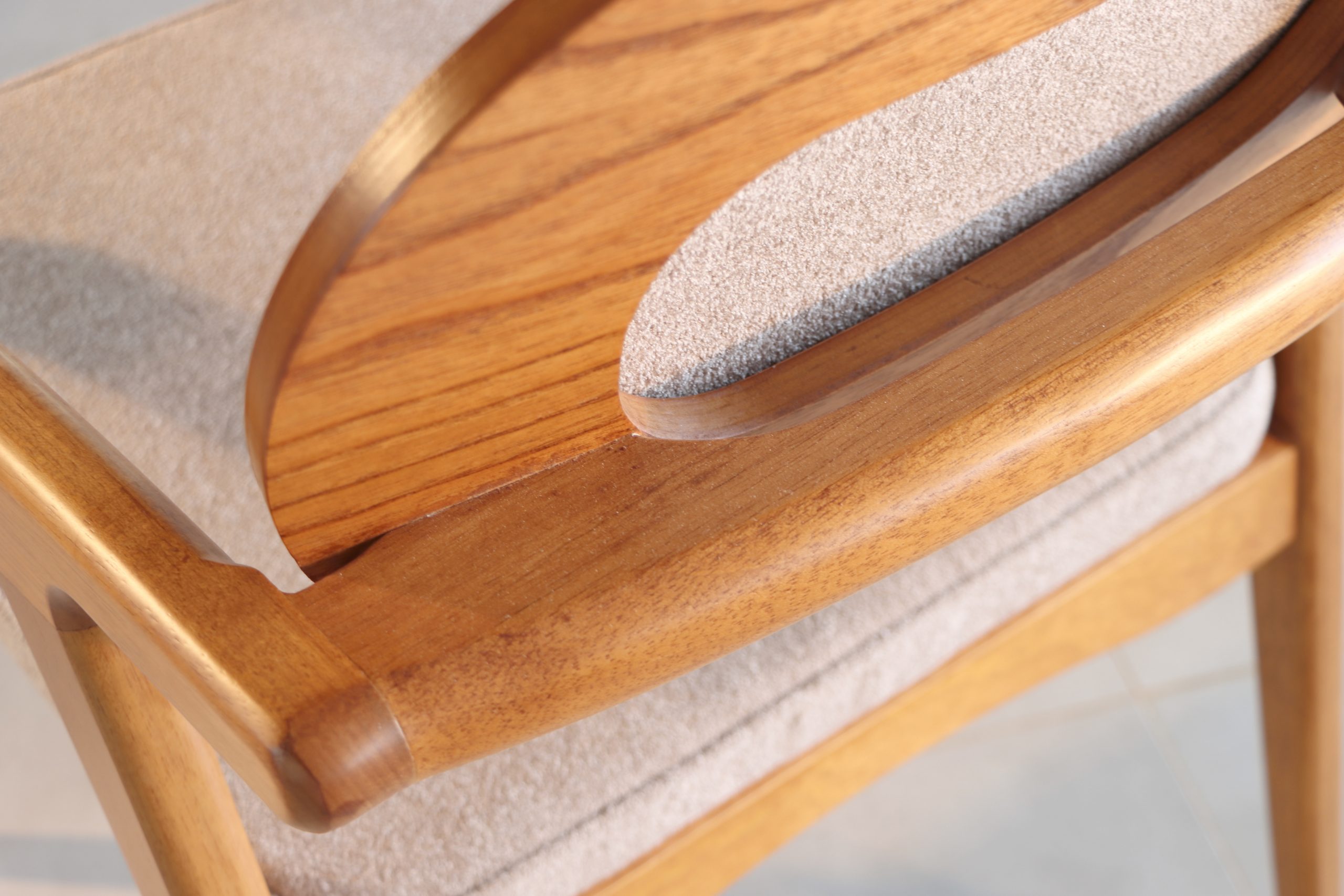 Detalhe Cad. Maya C_Braço(1)